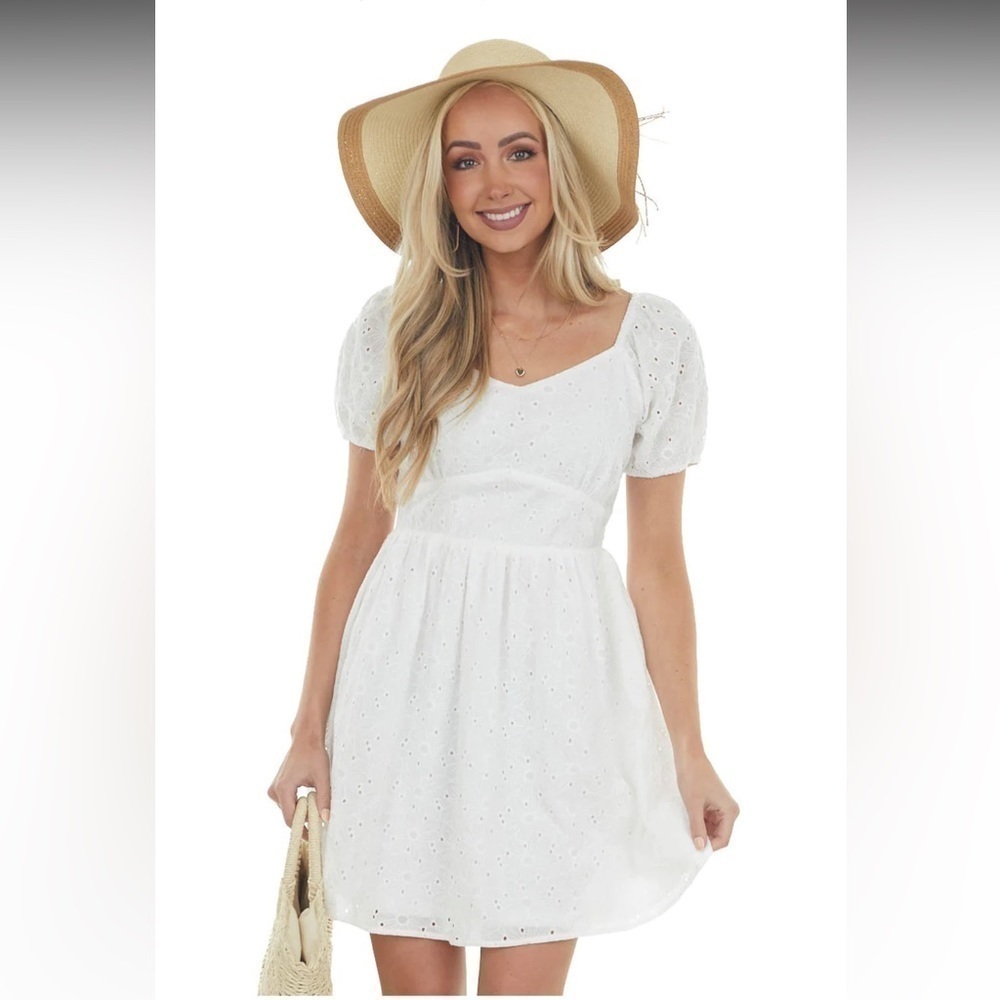 White eyelet daisy lace empire waist short dress puff sleeves size M Jodifl NWT 